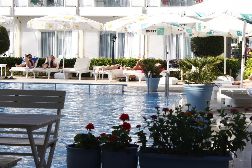 Otel Yeni Çeşme Eksteriør billede