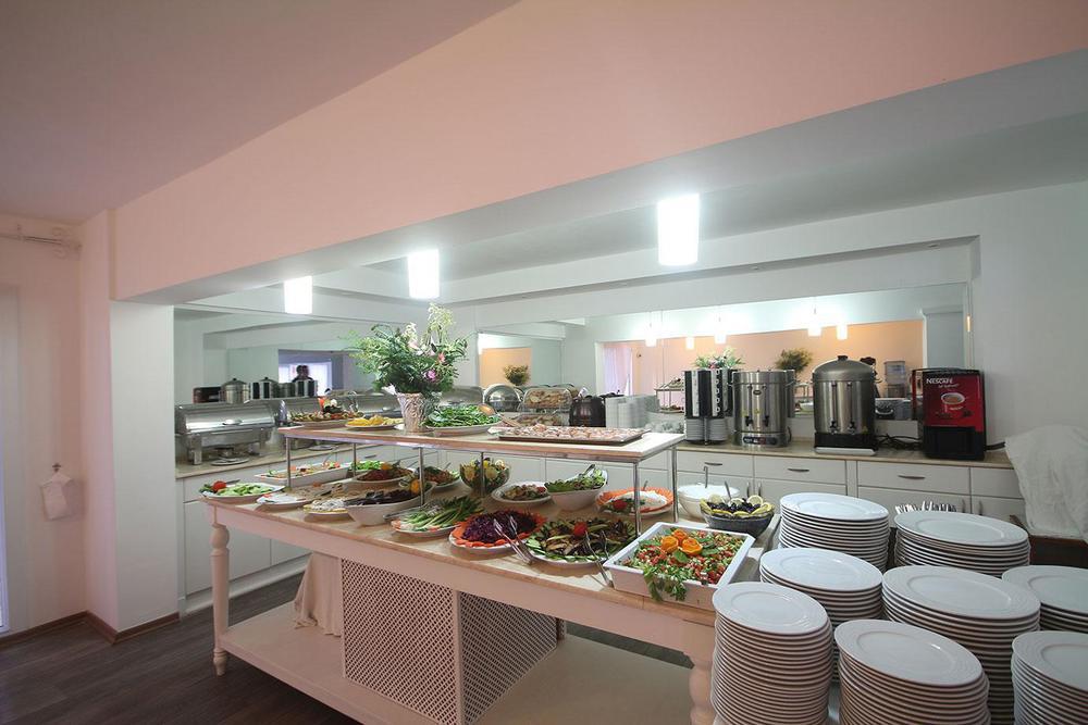 Otel Yeni Çeşme Eksteriør billede