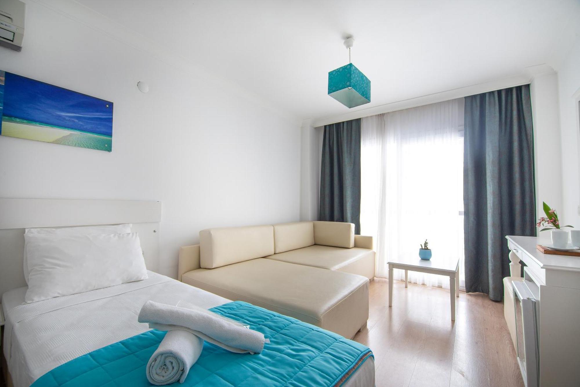 Otel Yeni Çeşme Eksteriør billede