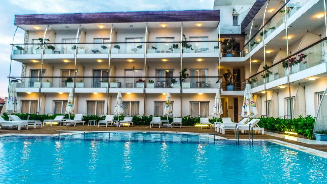 Otel Yeni Çeşme Eksteriør billede
